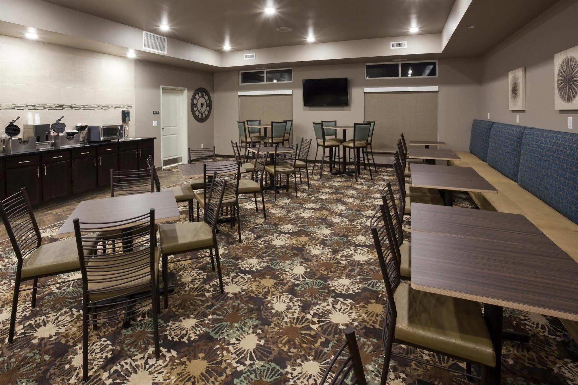 Grandstay Hotel & Suites Valley City Εξωτερικό φωτογραφία